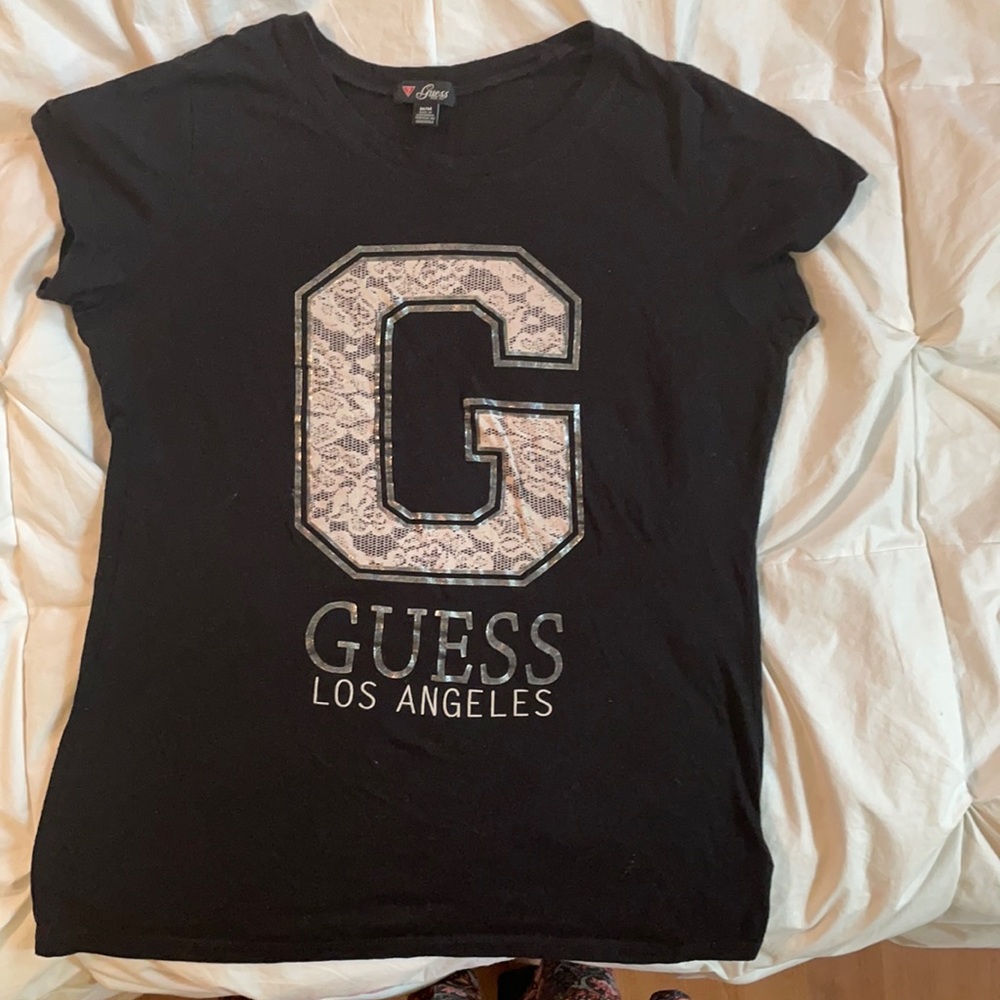 Guess graphic Tee